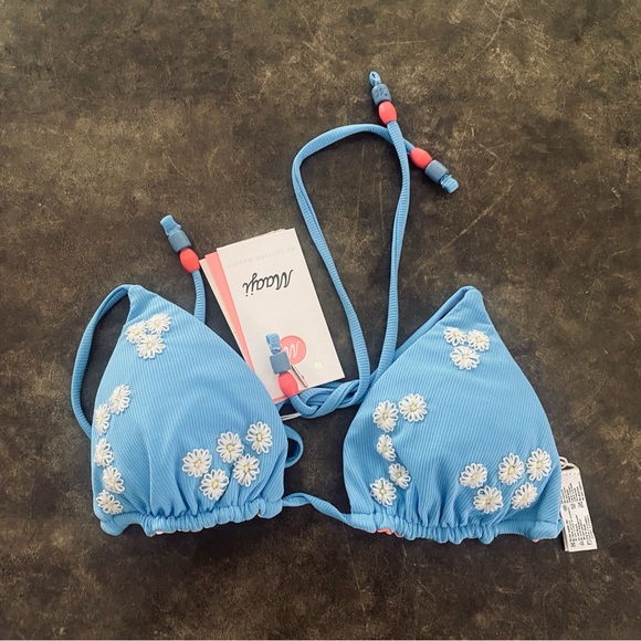 Maaji Bluetooth Balmy Sliding Triangle Bikini Top - Picture 6 of 11